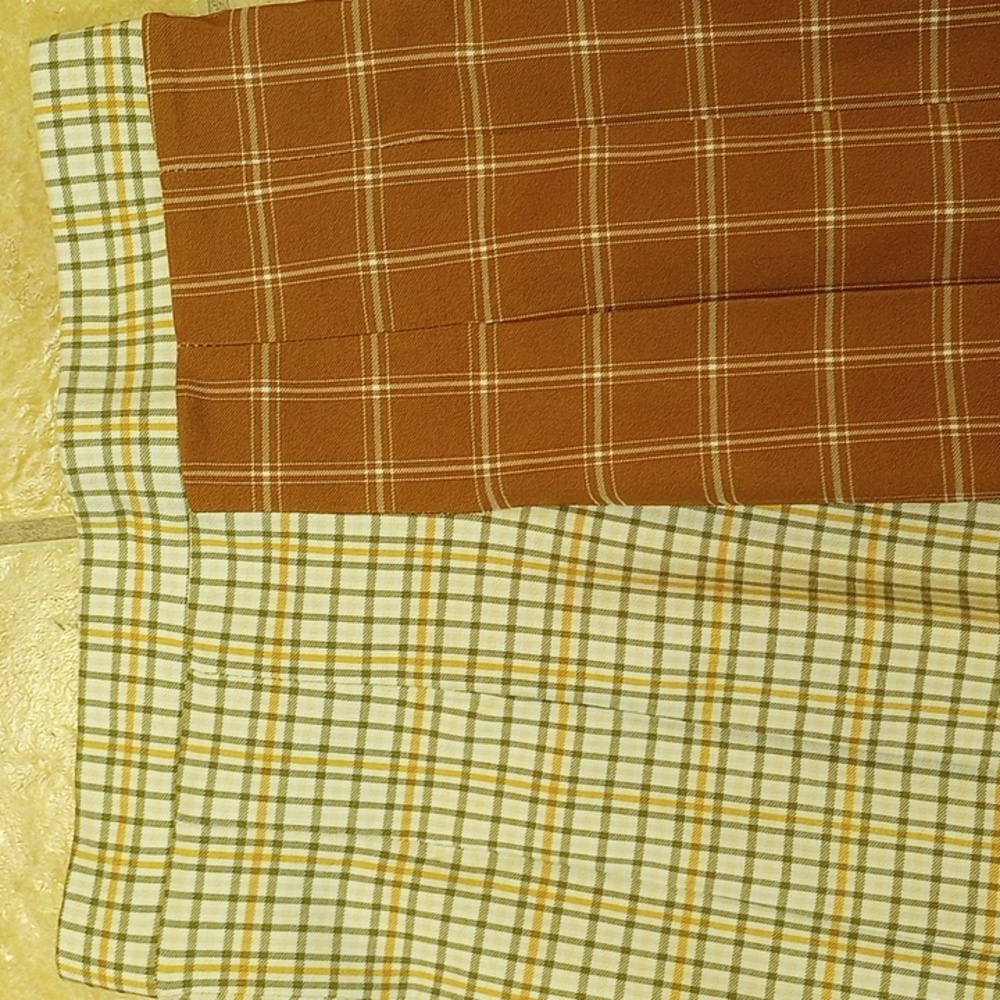 Originality Skirt - Picture 2 of 8